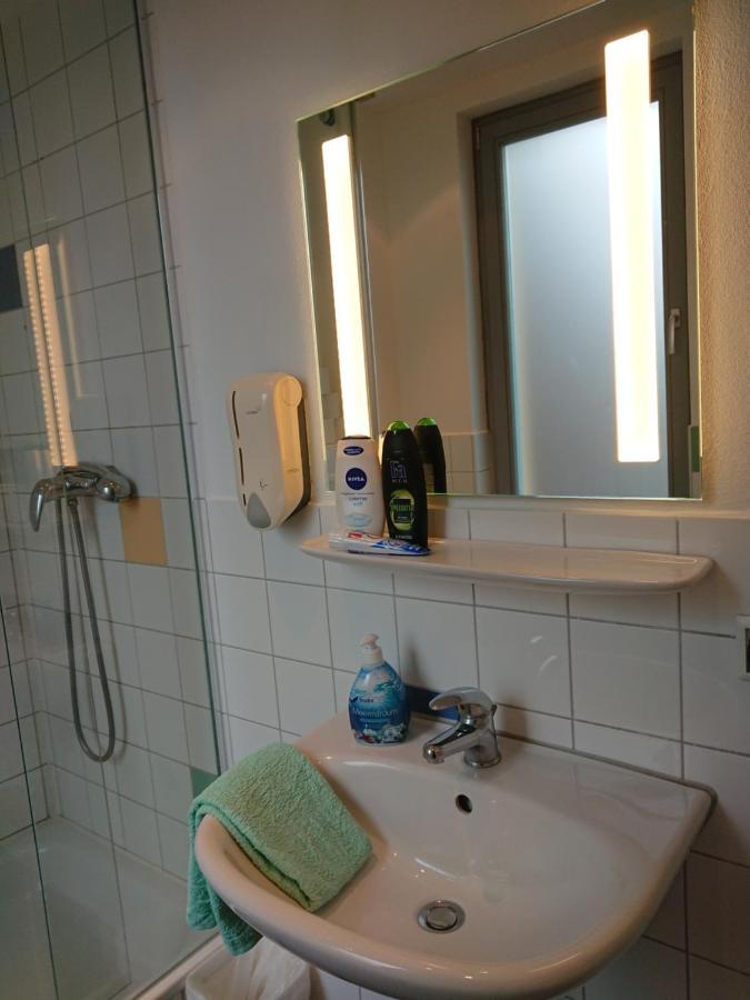 Backpackers St. Pauli Hostel Hamburg Exterior photo